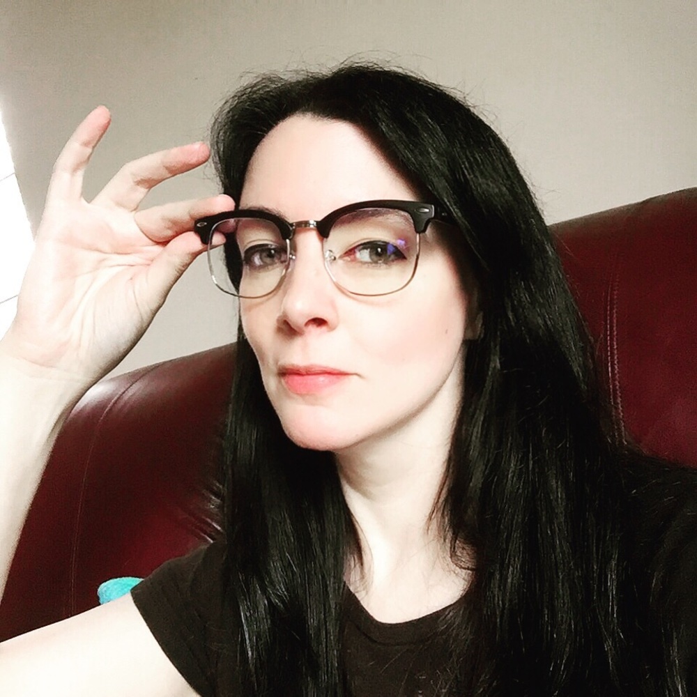 Meet your Posher, Jennifer